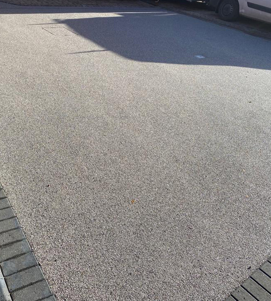 Découvrez nos services de pose de béton décoratif à Bois-d'Arcy et dans tout le département de la Yvelines (78)
